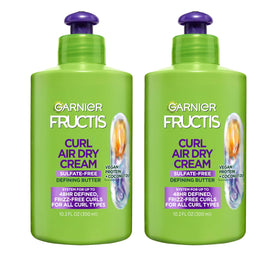 Garnier front packaging shows product and benefits for defined curls