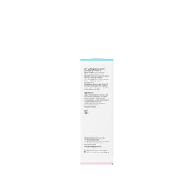 Geek & Gorgeous applying serum to face to soothe redness and irritation