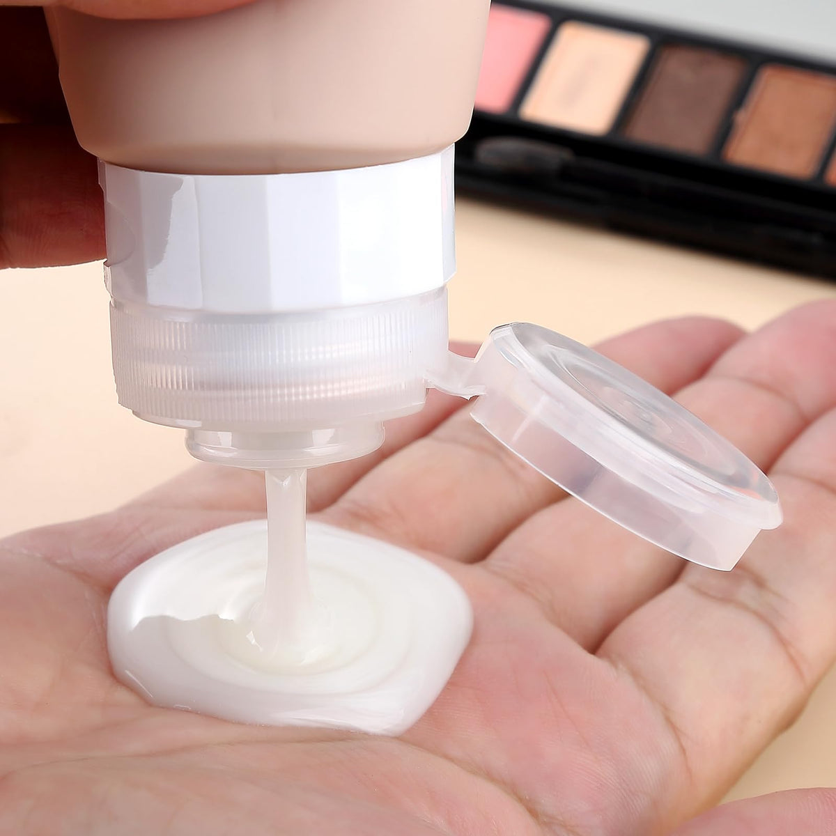 Gemice held in hand squeezing to show controlled dispensing