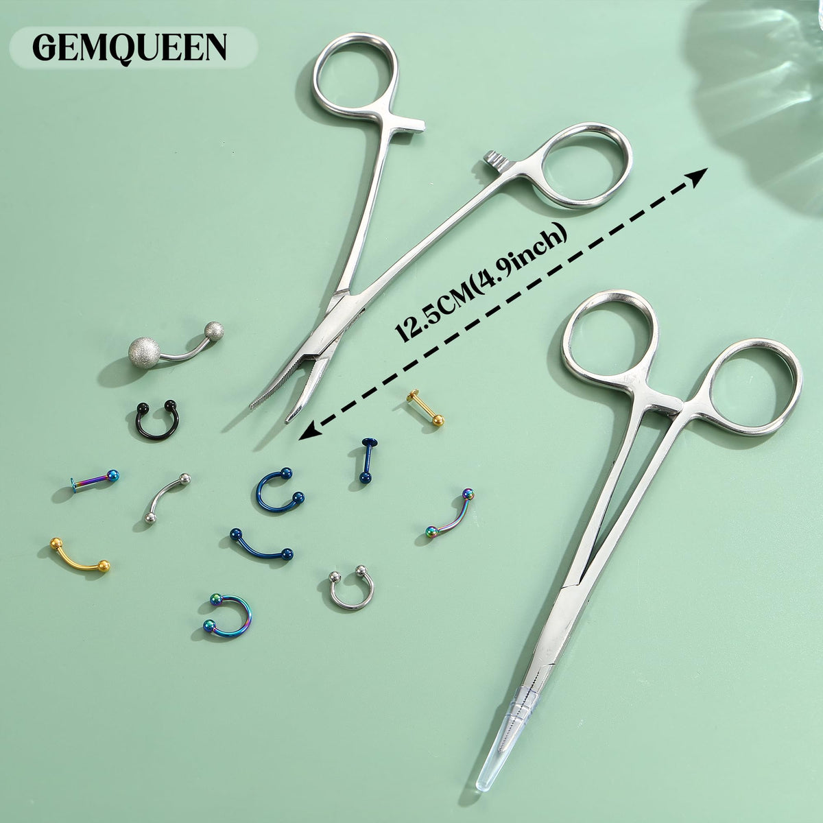GEMQUEEN ball grabber holding a stud top to show easier screwing and removal