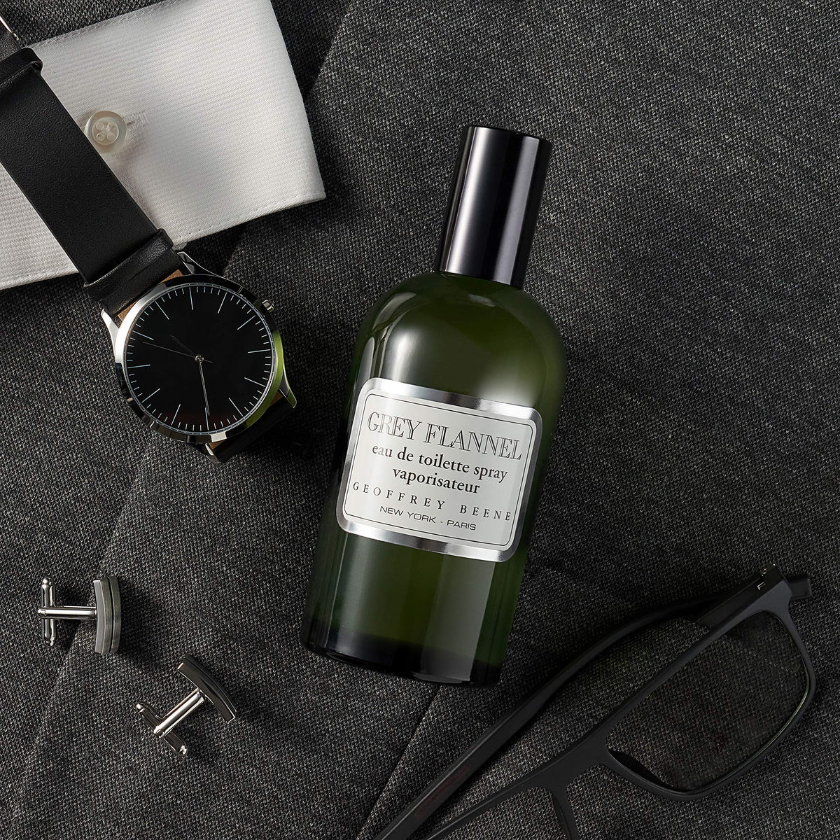 Geoffrey Beene atomizer mist texture highlighting fresh citrus opening