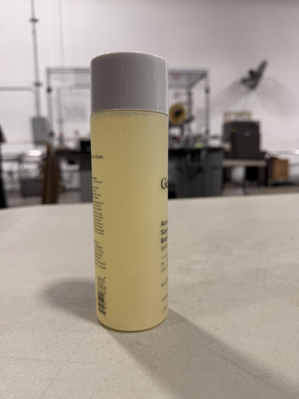 Ingredients label shot of Geologie showing clean formula and acne actives
