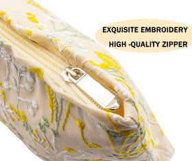 getgto interior of large pouch showing lining for easy cleaning benefit