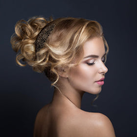 Geyoga clip worn in half-up hairstyle demonstrating secure hold and decorative effect