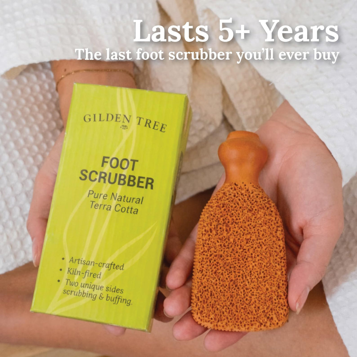 GILDEN TREE close-up terracotta texture highlighting durable scrubbing action