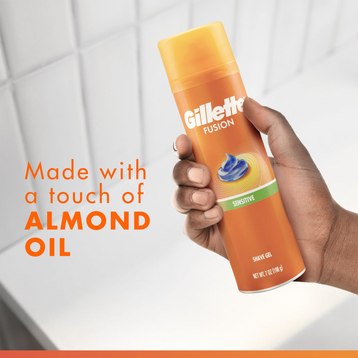 Gillette Fusion5 almond oil ingredient detail illustrating conditioning and softer skin