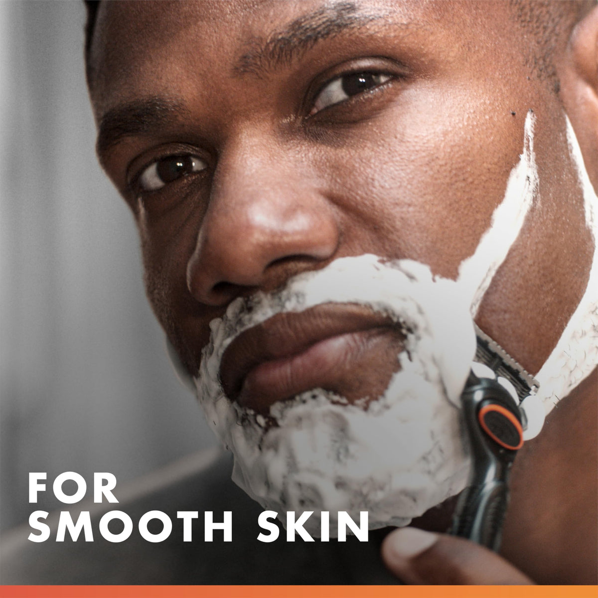 Gillette Fusion5 gel turning to foam in hand demonstrating smooth, protective lather