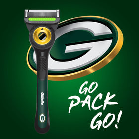 Gillette handle close-up showing exfoliating bar for smoother shaves