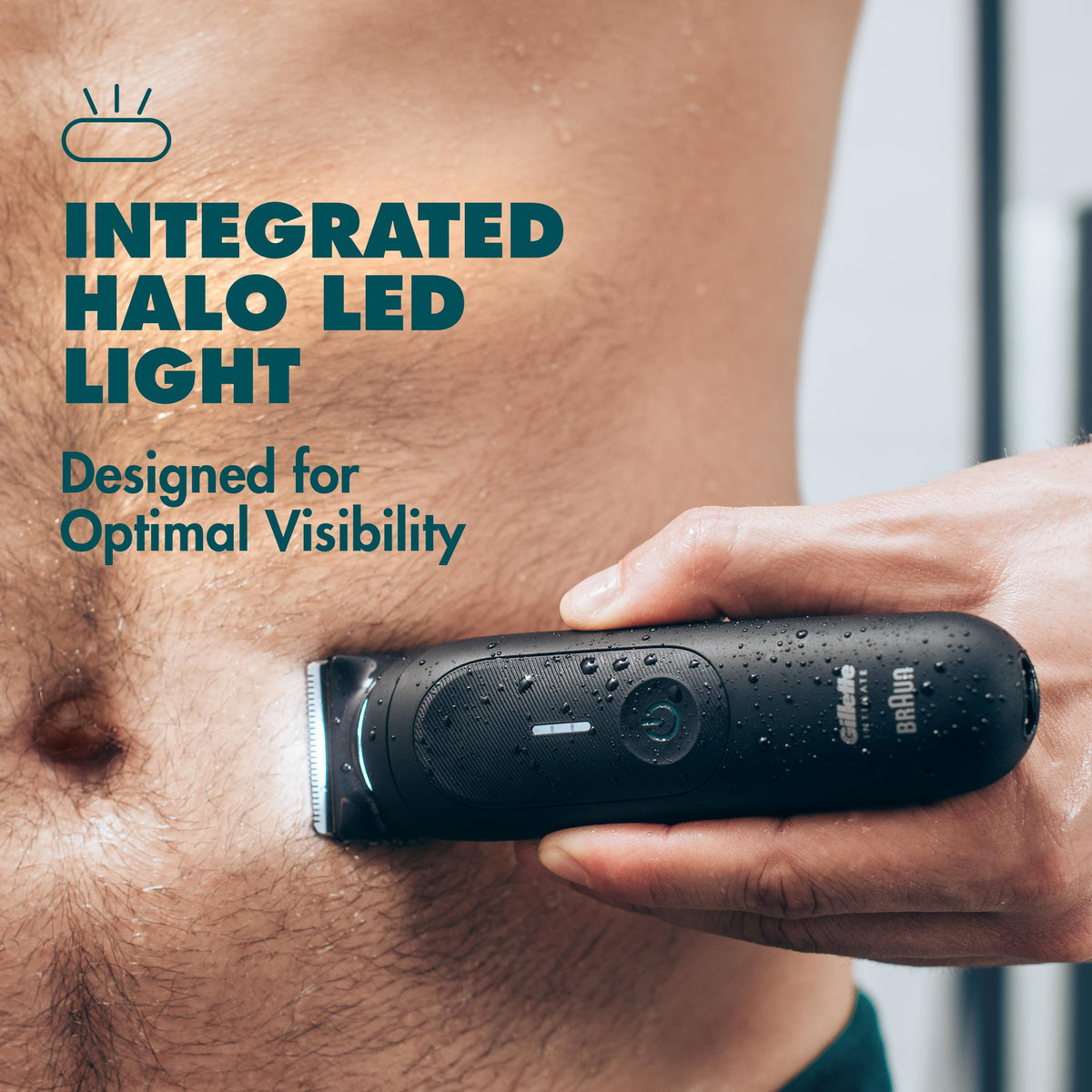 Gillette i7 LED halo light illuminated to improve visibility and accurate trimming