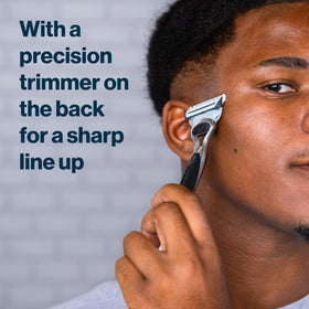 Gillette SkinGuard precision trimmer edge for accurate edging and hard-to-reach control