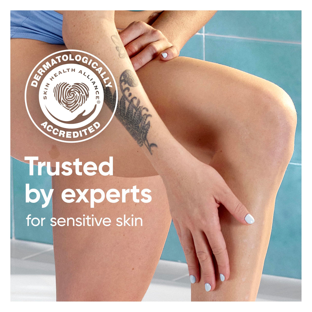 Gillette Venus lubrication strip with aloe for smoother glide