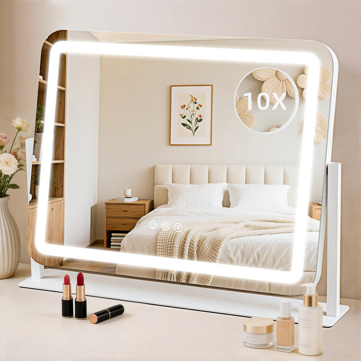 GioeDa front view showing full mirror and even lighting benefit