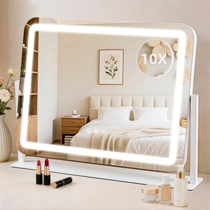 GioeDa front view showing full mirror and even lighting benefit