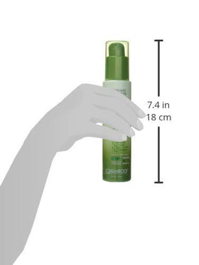 GIOVANNI texture droplet highlighting lightweight, non-greasy formula benefit