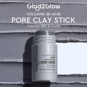 Glad2Glow applied to nose demonstrating targeted spot treatment that controls oil