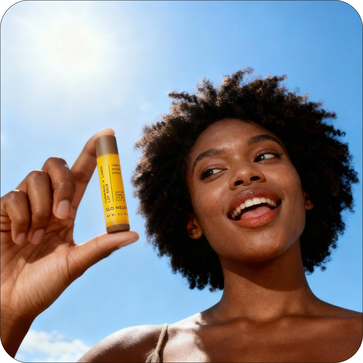 Glo Melanin applied on model lips previously smoked, shows visible soothing hydration