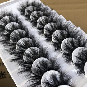 Gmagictobo lashes applied on eye demonstrating dramatic length and blend