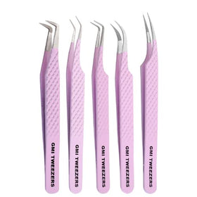GMI TWEEZERS front view showing ergonomic curve and compact size benefit