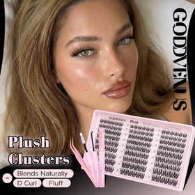 Goddvenus close-up of D-curl lash cluster texture and fluff