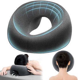 Goldencivetcat front view headrest showing hollow breathing zone and comfort