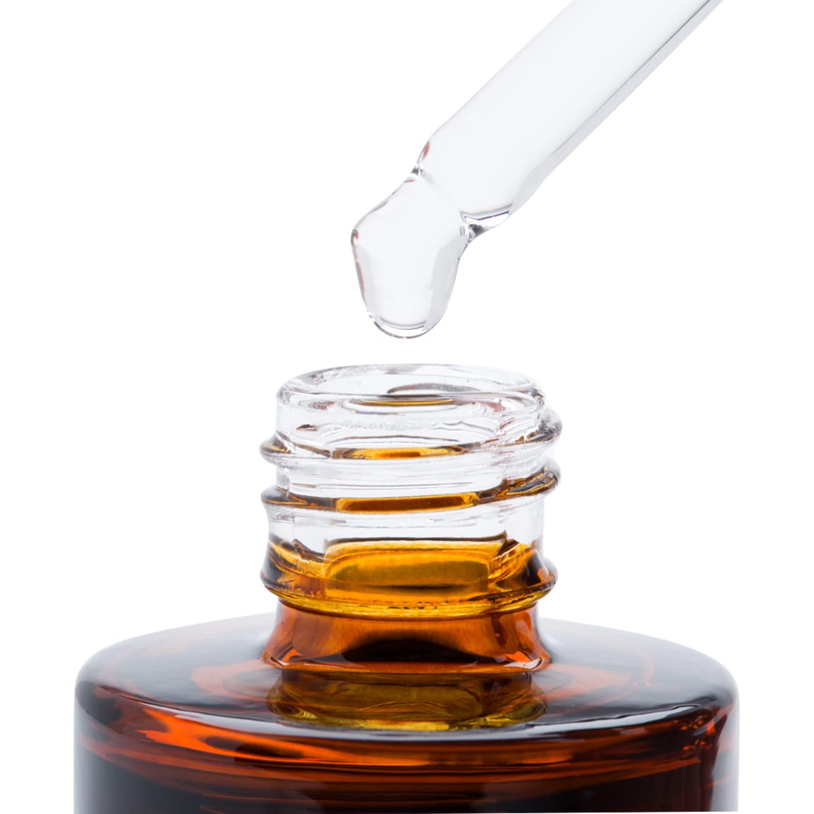 Good Molecules squalane with olives illustrating 100% olive-derived ingredient