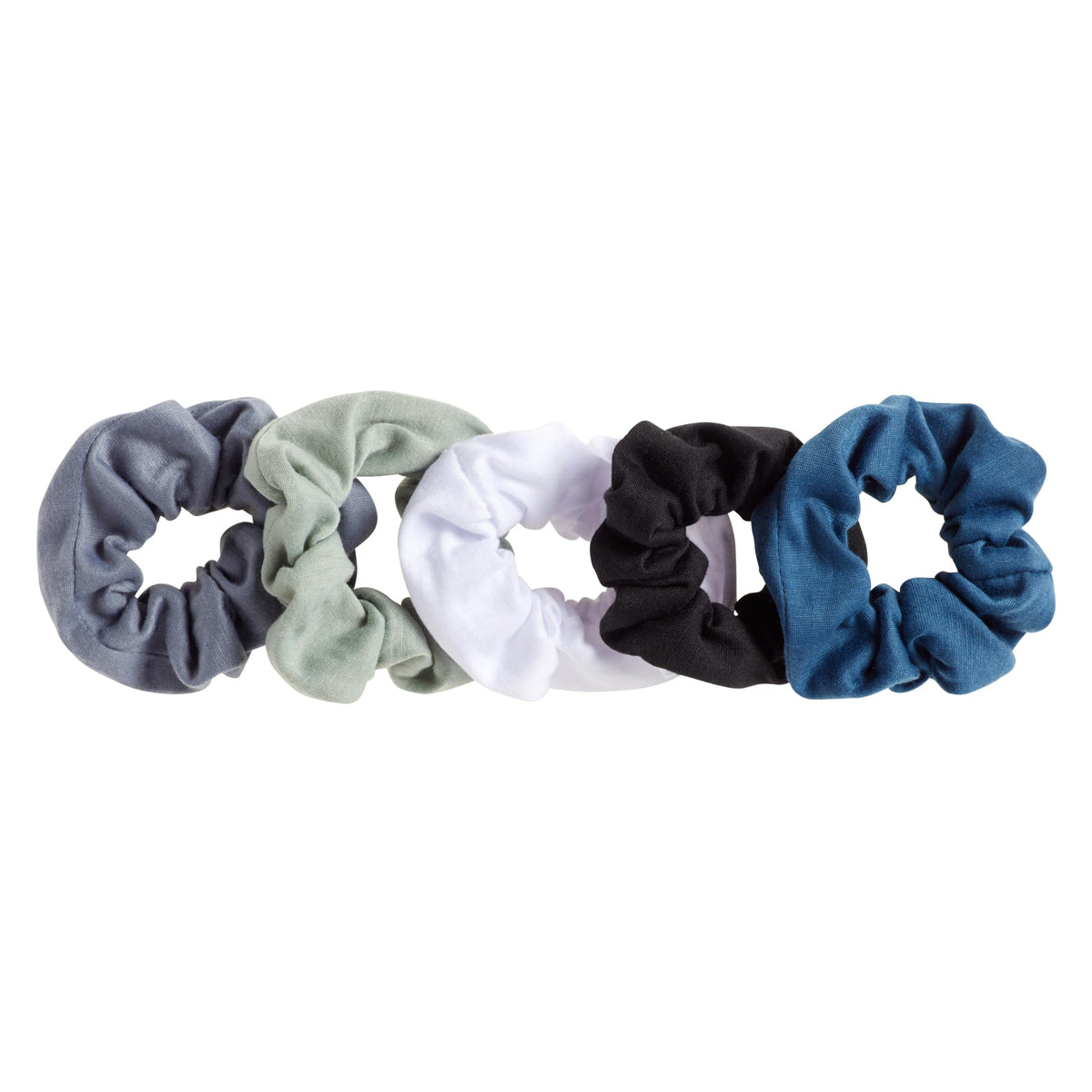 GOODY scrunchie in low ponytail demonstrating secure, dent-free hold benefit