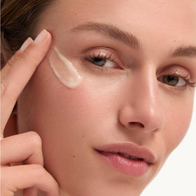 goop serum ingredients layout highlighting peptides and ceramides