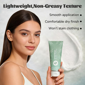 GosBio cream texture swatch showing smooth non-greasy finish benefit