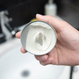 got2b tub by sink illustrating easy rinsing out with shampoo after styling