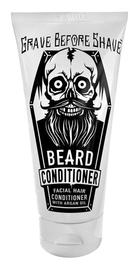 Grave Before Shave wash lather in palm demonstrating gentle cleansing and easy foam