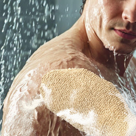 GUARD&MARINE detailed stitching and edge for durable performance