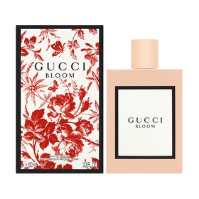 Gucci Bloom front bottle view showing elegant design and premium presence