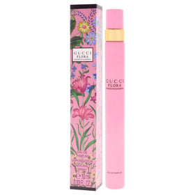 Label detail on Gucci Flora Gorgeous Gardenia bottle showing brand and fragrance name clearly