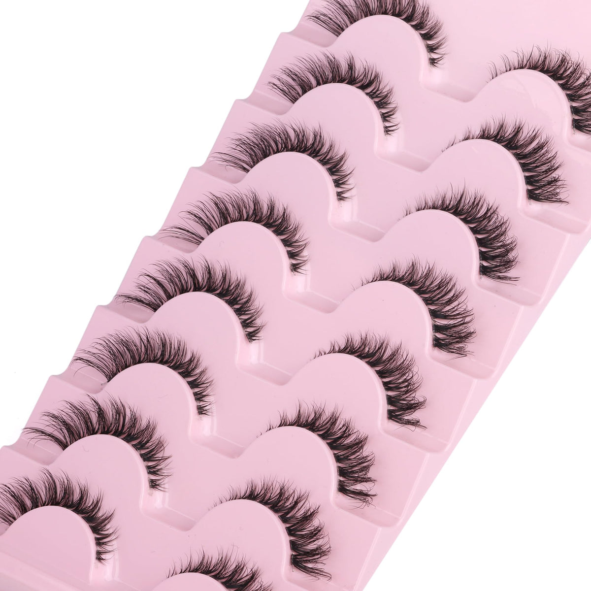 GVEFETIEE lifestyle evening makeup showing flattering cat-eye finish