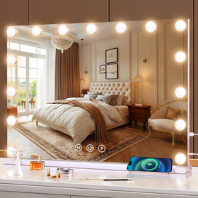 halumao front view Hollywood mirror showing full-frame lighting and clear reflection benefit