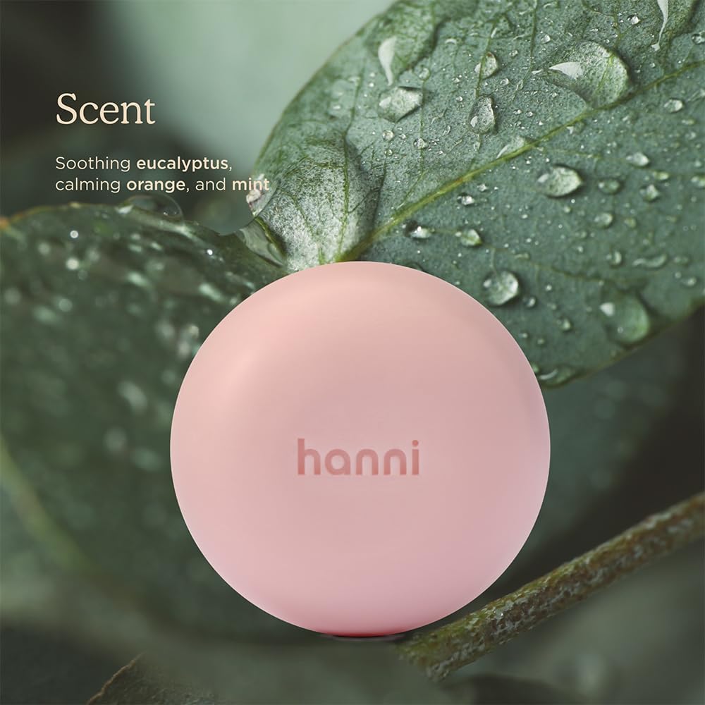 HANNI ingredient callout with shea butter and colloidal oatmeal benefits