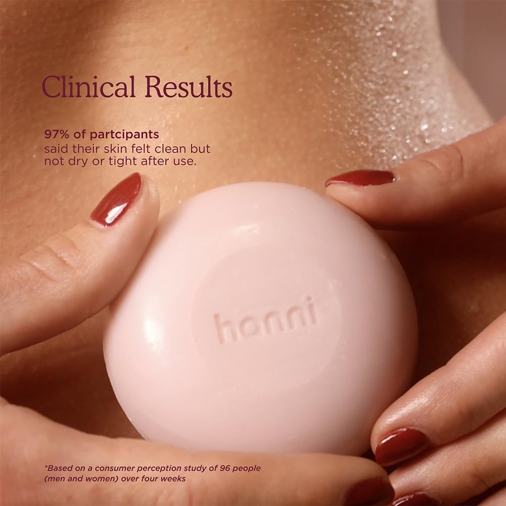 HANNI foam used as shaving cream illustrating cushion and glide
