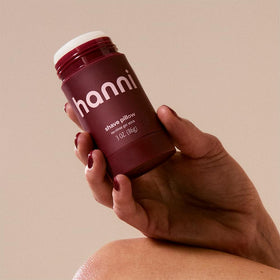 HANNI close-up texture of shave stick highlighting creamy cushion and smooth glide