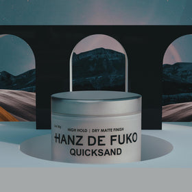 hanz de fuko small jar in travel pouch for portability and convenience