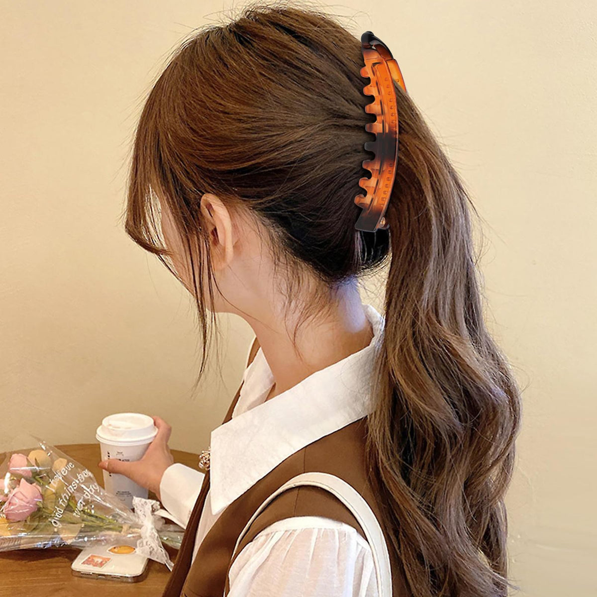 Hapdoo used in a workout ponytail demonstrating secure, no-slip hold