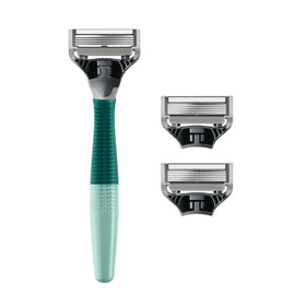 Harry's five-blade cartridge close-up highlighting edge alignment for smooth shaves