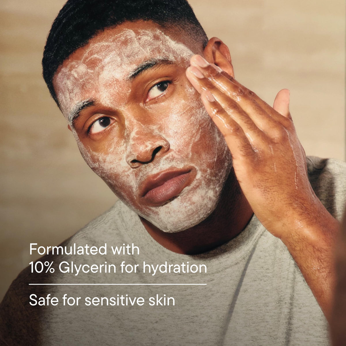 Harry's close-up foam texture demonstrating gentle lather and hydration