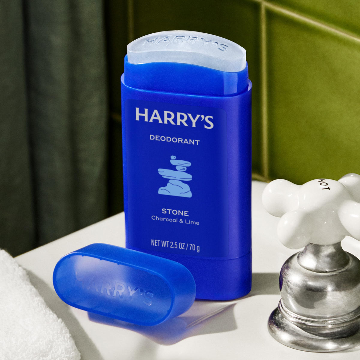 Harry's label detail showing ingredient list and aluminum-free benefit