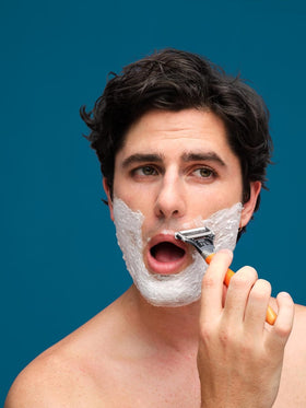 Harry's razor in bathroom scene demonstrating everyday grooming ease