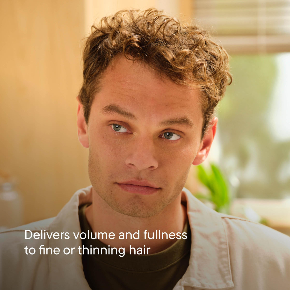 Harry's close-up of cream texture demonstrating lightweight, spreadable formula benefit