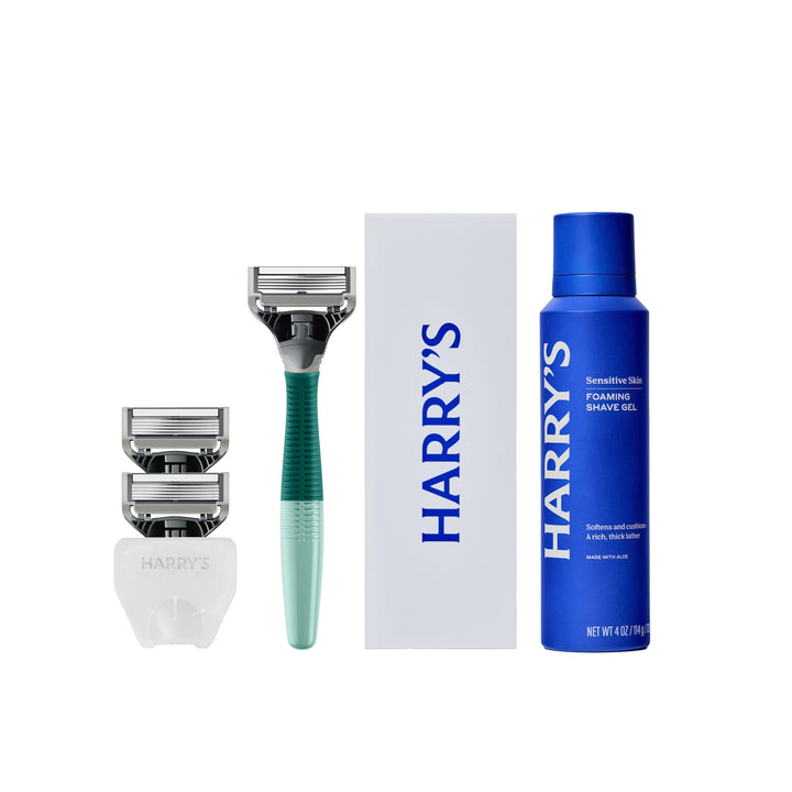 Harry's Truman handle front view showing ergonomic grip and steady control