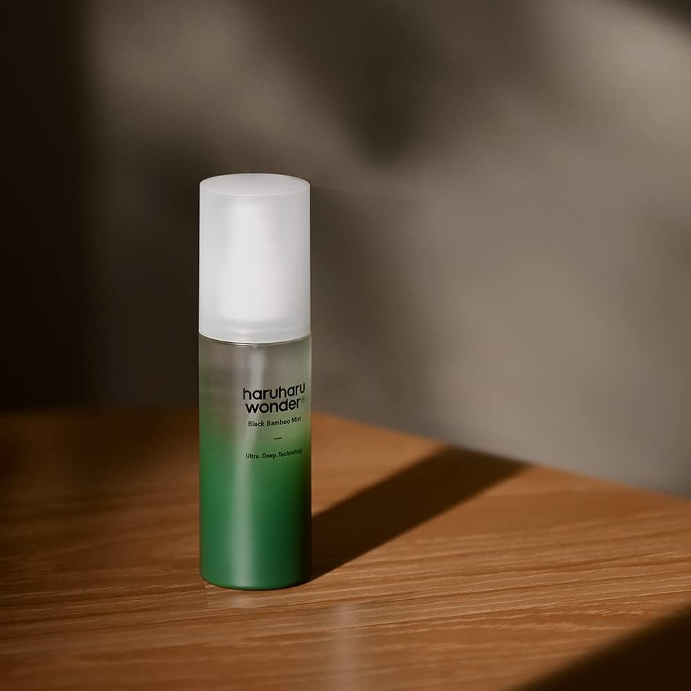 HARUHARU label detail highlighting black bamboo and ingredient clarity