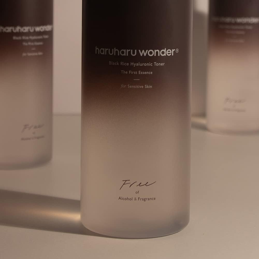 HARUHARU label closeup highlighting ingredients and gentle formula