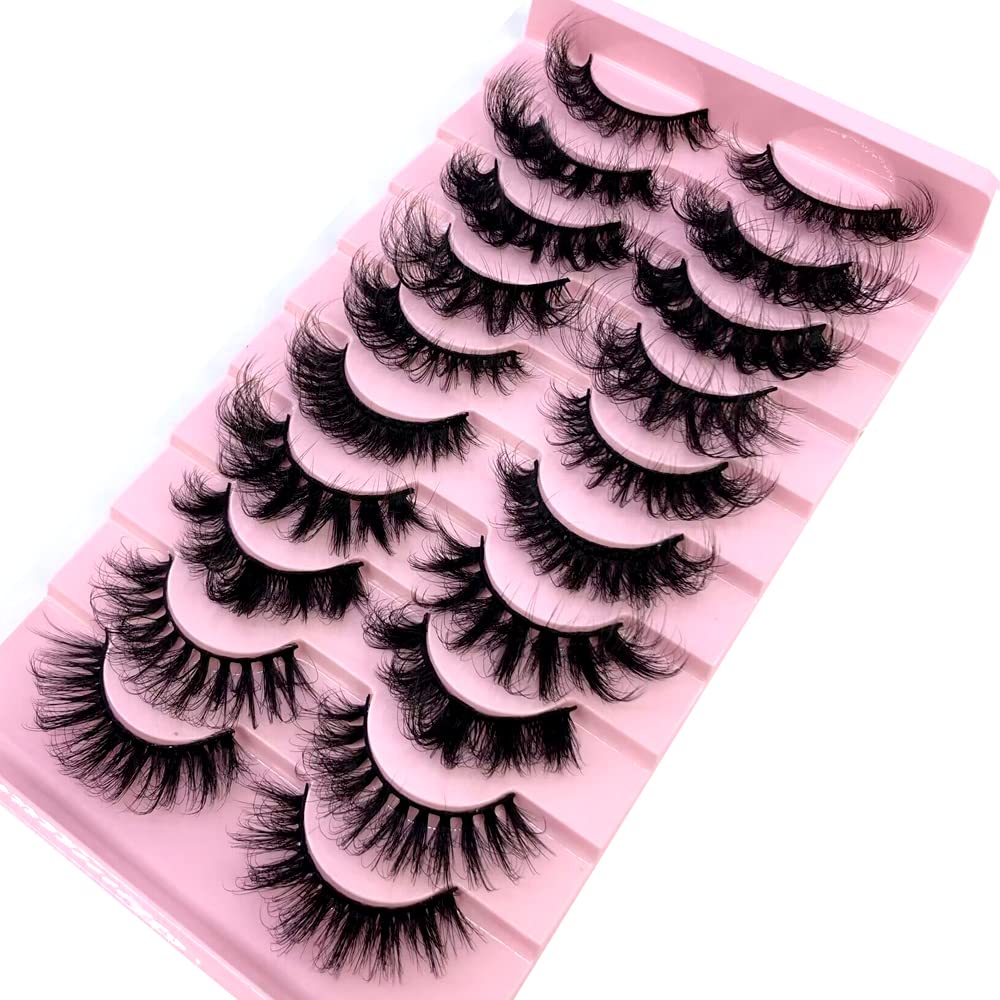 HBZGTLAD MX-3 applied on eye demonstrating winged elongating effect