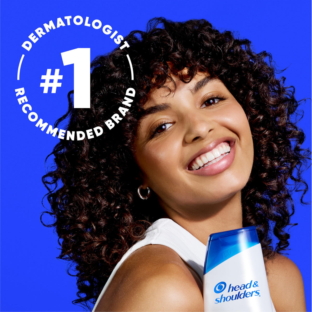 Head & Shoulders pump dispensing shampoo with rich lather for cleansing